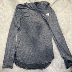 Gray Reebok long sleeve. New never worn. Size small.